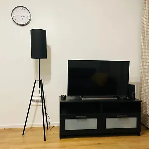 https://well-preserved-cozy1br-flat-in-lcy-with-free-parking.cambridgehotelsuk.com